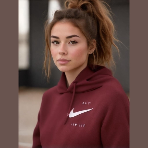 Nike Tops - NIKE "just do it" burgundy hooded sweatshirt.  Size Medium.  Dri-fit